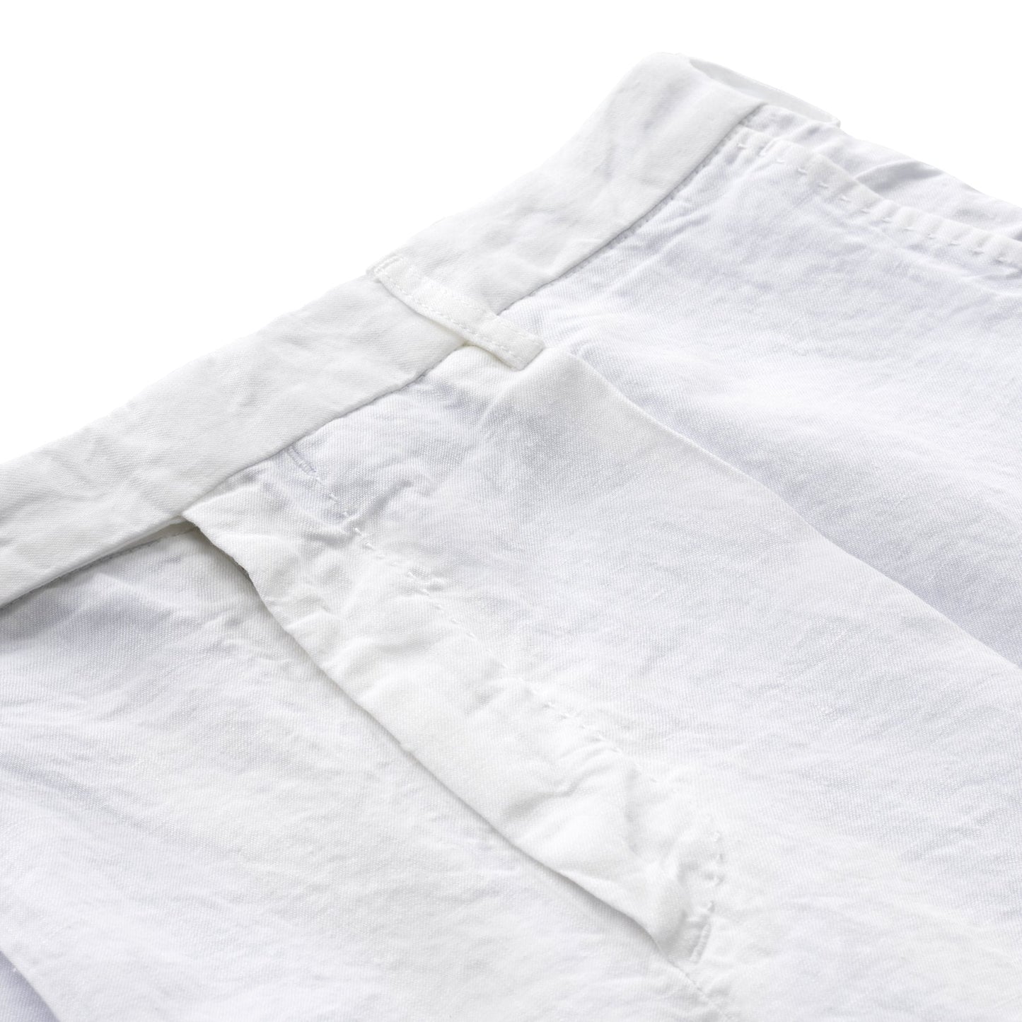 Rota Pleated Linen Bermuda White Shorts - SARTALE