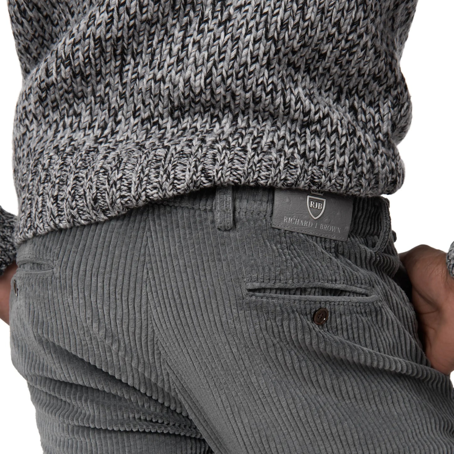 Melange Cashmere Turtleneck Sweater in Gery