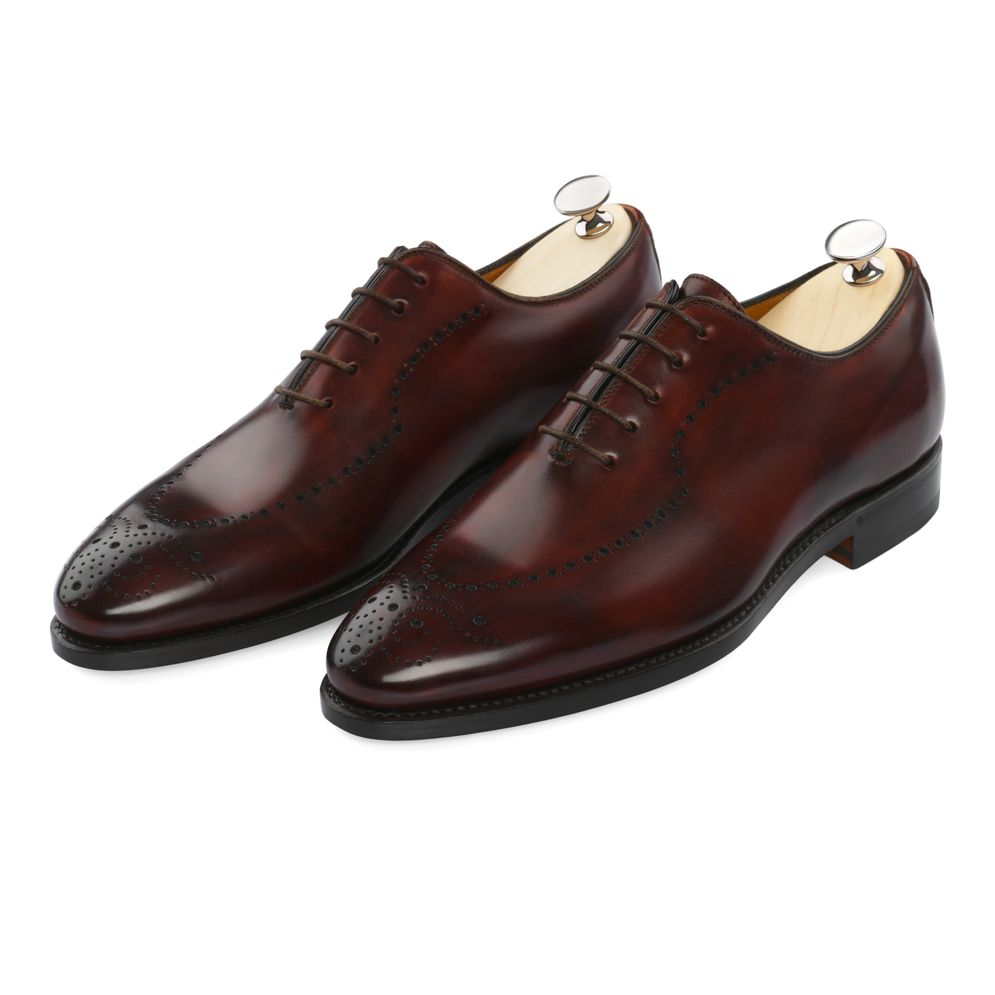 Bontoni "Caruso" Five-Eyelet Wholecut Balmoral with Perforated Details and Medallion - SARTALE