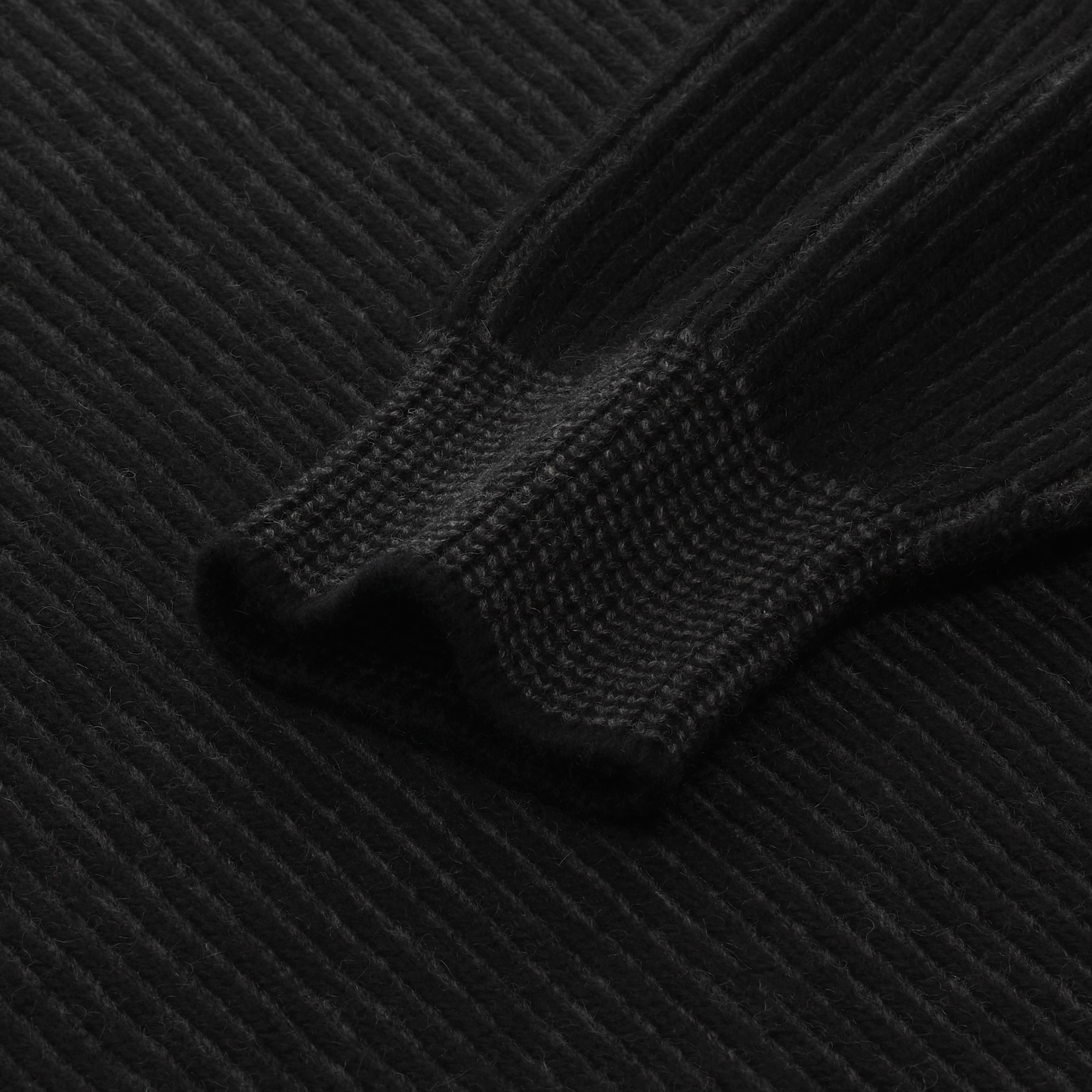 Sease Cashmere Reversible Rollneck Sweater - SARTALE
