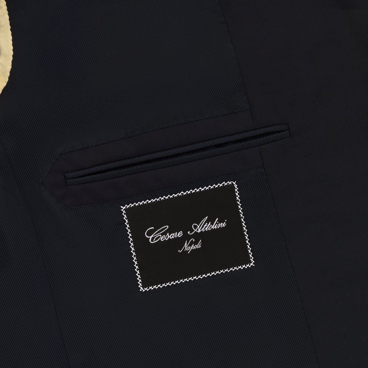 Single-Breasted Classic Wool Suit in Dark Blue