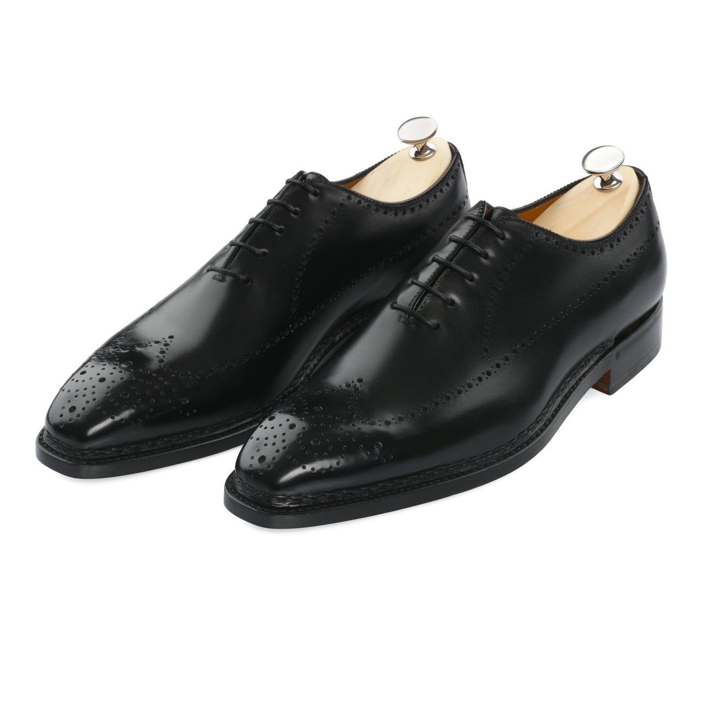 Bontoni "Sciuscia" Five-Eyelet Wholecut Balmoral with Perforated Details and Medallion - SARTALE