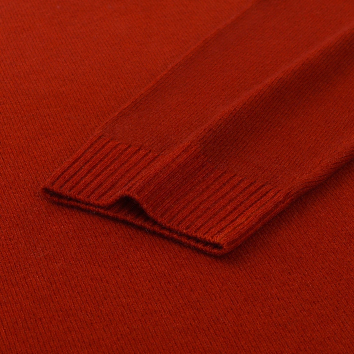 Malo Crew-Neck Virgin Wool Sweater - SARTALE