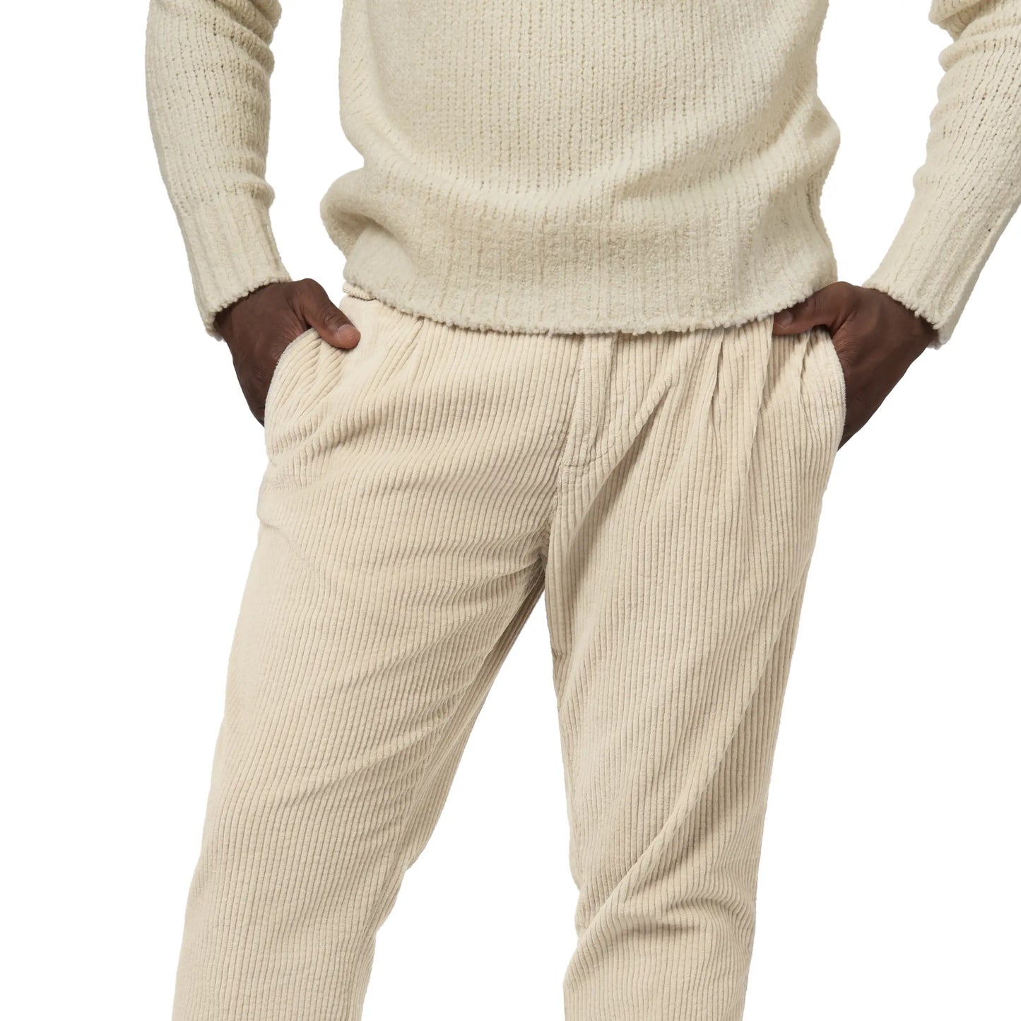 Slim-Fit-Hose aus Stretch-Baumwollsamt in Off White
