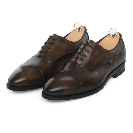 "Filosofo" Five-Eyelet Oxford with Folded-Edge Cap Toe Detail in Grigio Cioccalato