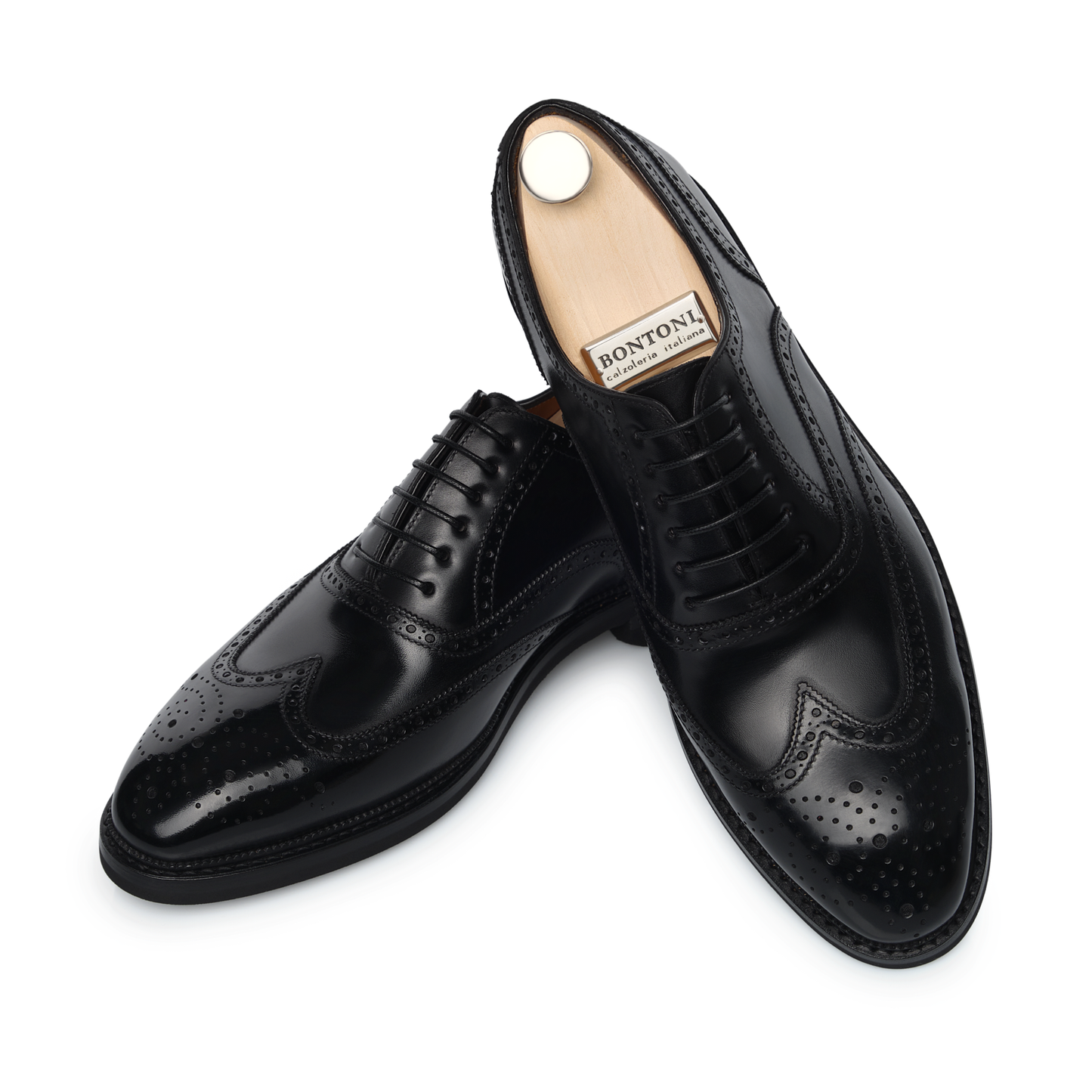 "Libertino" Six-Eyelet Leather Oxford Shoes with Hand-Punched Details and Medallion in Black