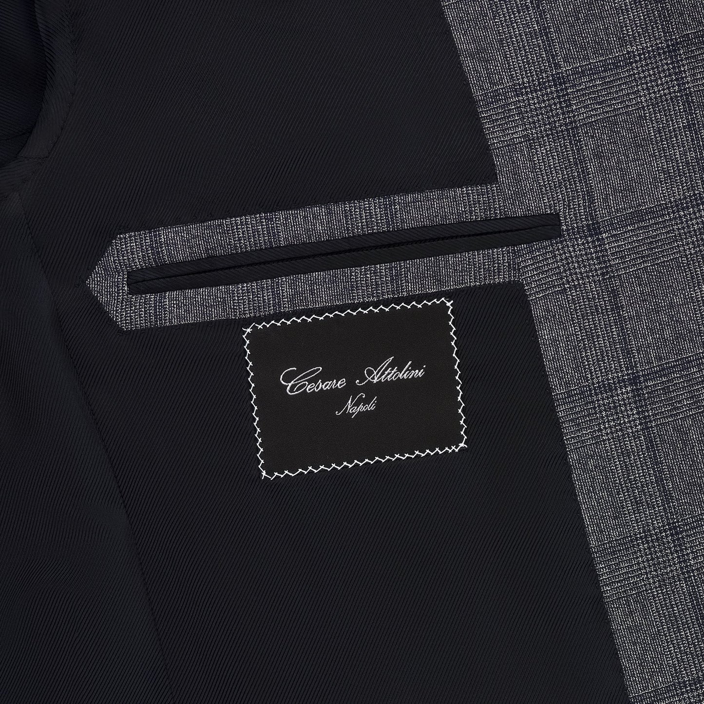 Einreihiger Anzug aus Woll-Kaschmir-Mischgewebe mit Glencheck-Muster in Grau