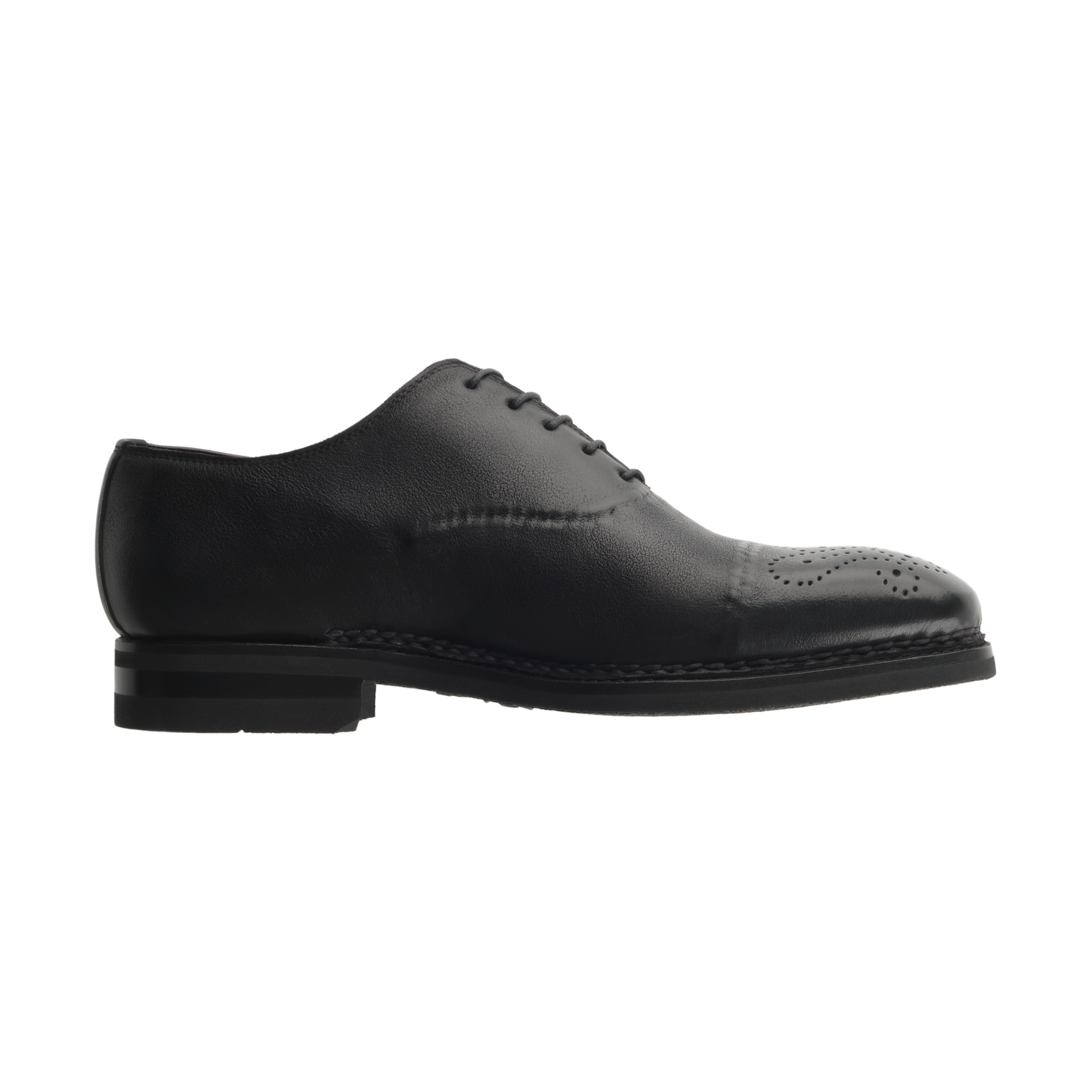 «Vittorio» Five-Eyelet Soft Leather Oxford Shoes with Reversed-Stitched Detailes and Hand-Punched Medallion in Black